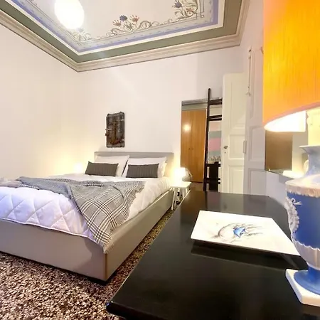Casaviva-central Elegant In Lejlighed